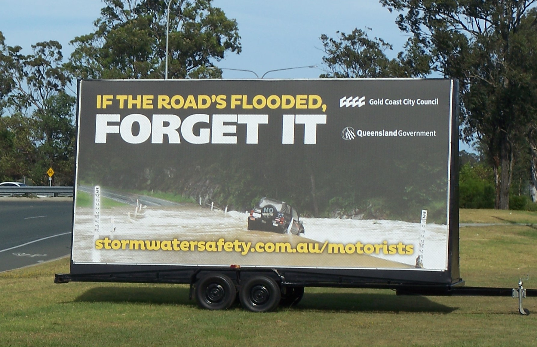 Relocatable Trailer Banner