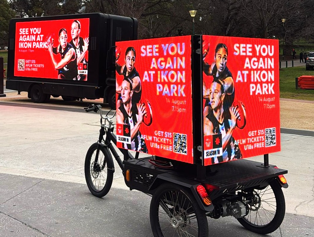 Mobile Outdoor Media Digital Bike Boards